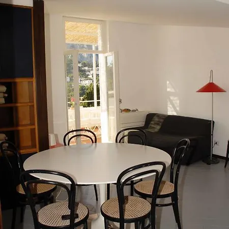 Gaggiubbulona Apartman Capri